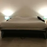 Дом отдыха Louise Бонифачо